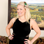 Pic of AllOver30.com - Introducing 36 year old Zoey Tyler