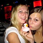 Pic of Pictures of sexy amateur girlfriends posing on cam