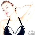 Pic of :: Largest Nude Celebrities Archive. Miley Cyrus fully naked! ::