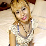 Pic of  &raquo; Jean &ndash; 4min ClipTukTukPatrol.com