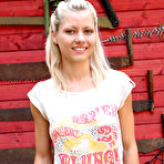 Pic of Pinky June - 18yo petite teenie!
