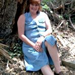Pic of Chunky mature wife exposes her asshole in public