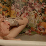 Pic of Arielle Holmes nude in Heaven Knows What