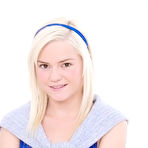 Pic of Samantha Ryan Teaches Chloe Foster A Thing Or Two on Moms Bang Teens | iMILFs