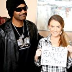 Pic of Alison Faye's father is in over his head with a bookie. Mr. Faye has a gambling problem and it's about to reach the boiling point-with his knees being the target of an angry collector. Mr.