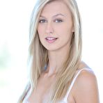 Pic of Pissed at her boyfriend, Alexa gets attention from a BBC at PinkWorld Blog