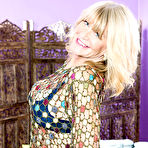 Pic of 50 Plus MILFs - Hard cock for the cockahaurus - Kendall Rex (43 Photos)
