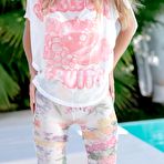 Pic of Krystal Boyd in Floral Tights