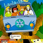 Pic of Daphne Blake sucks huge dick of Fred Jones Jr in bus