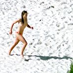 Pic of Elizabeth Hurley caaught topless on St. Barts beach paparazzi shots