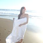 Pic of Tessa Fowler Beach Breeze