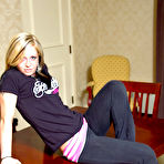 Pic of Welcome to Cosmid - Sexy Amateurs, Busty Amateurs, Professional Photographers