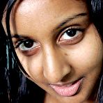 Pic of Amateur Sri Lankan Zasha - Girls Out West