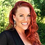 Pic of Seducing girl Paige DDF knows the power of her big boobs beauty and shows them in the car