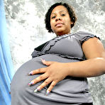 Pic of PregnantUSA :: Pregnant Babes :: Lactating Tits :: Squirting Milk