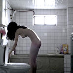 Pic of Kang Ye-won fully nude in El Condor Pasa
