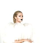 Pic of Paris Hilton shows her nude ass