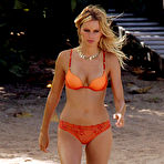 Pic of Karolina Kurkova in bikini & topless candids