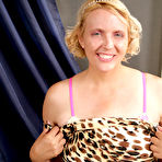 Pic of JustNips.Com Everyday AMATEURS Totally Nude EXCLUSIVE