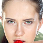 Pic of PRESENTING MARGO with Margo G - SexArt