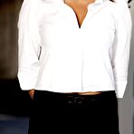 Pic of MatureWomen.Com