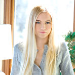 Pic of 
      Alex Grey takes it up the ass for the very first time
    