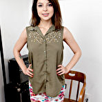 Pic of Phoebe in Phoebe in footfetish