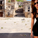 Pic of Kirsten Ghost Town Beauty Photodromm - FoxHQ