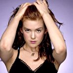 Pic of Isla Fisher non nude posing photoshoot