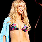 Pic of Jennifer Hawkins sexy runway shots at Mercedes Benz Fashion Festival