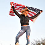 Pic of Country Beauty Jenny McClain In The Outdoors