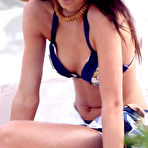 Pic of Kendall Jenner sexy in bikini on the beach