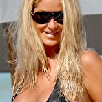 Pic of Busty Kim Zolciak deep cleavage paparazzi shots