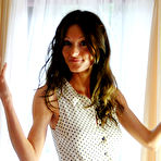 Pic of Nikkala Stott in Sightseeing - Pmates Beautiful Girls!