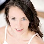 Pic of Skinny Beauty Veronika Radke