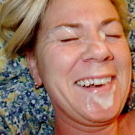 Pic of Cum On Wives - Real submitted pics of amateur housewives getting cumshots!