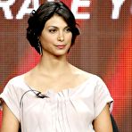 Pic of Morena Baccarin shows her legs at press tour