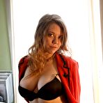 Pic of Busty Amateur Hilary
