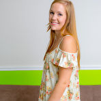 Pic of Welcome to Cosmid - Sexy Amateurs, Busty Amateurs, Professional Photographers