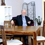 Pic of Old Goes Young