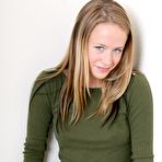 Pic of Simply Cody: Smoking hot blonde teen Simply... - BabesAndStars.com