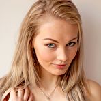 Pic of Whitney Shows Trimmed Pussy