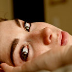 Pic of Jazz Reilly shows off her natural bod on Zishy.