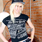 Pic of SHEMALE YUM :: OVER 10 YEARS ON TOP!