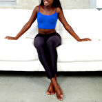 Pic of Watch roundandbrown scene booty cheeks featuring amanda pink browse free pics of amanda pink from the booty cheeks porn video now