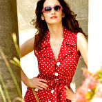 Pic of FoxHQ - Georgina Darby Classic Curves
