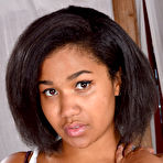 Pic of Loni Legend in Loni Legend in black women