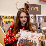 Pic of Shelley Fox - Jingle Bells (Zishy)