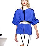 Pic of Sigrid Agren legs and pokies runway pix