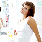 Pic of Sultry Kimberly Nutter gets into the foamed bath and masturbates like wild